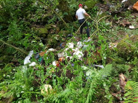 Sanacija črnega odlagališča – Banova jama 061